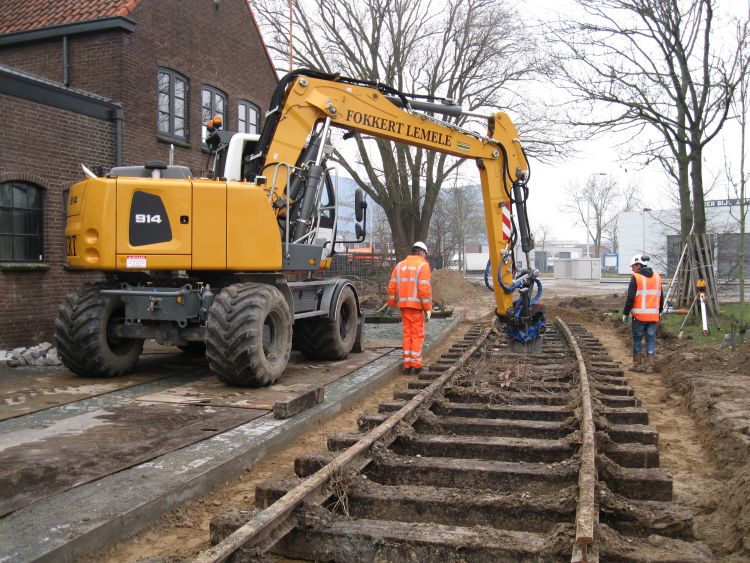 42 Start aanleg spoormonument